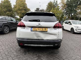 Peugeot 2008 1.2 PureTech Allure  AUTOMAAT (SUV 5-dr.) picture 4