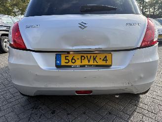 Suzuki Swift 1.2 Exclusive EASSS (Hatchback 5-dr.) picture 10
