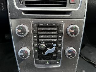 Volvo V-60 2.0 D2 Nordic+ (Stationwagen 5-dr.) picture 15