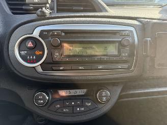 Toyota Yaris 1.5 Full Hybrid Comfort AUTOMAAT  (Hatchback 5-dr.)  5784 EURO EX BTW picture 11