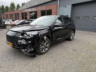Schadeauto Ford Kuga 2.5 PHEV ST-Line X (SUV 5-dr.) 2022/9