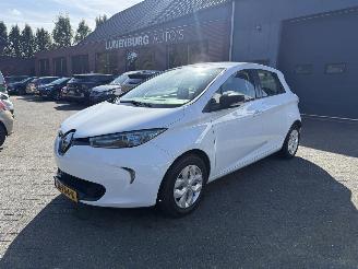 begagnad bil auto Renault Zoé R90 Life 41 kWh KOOPACCU  SOH 86% (Hatchback 5-dr.) 6157 EURO EX BTW 2018/11