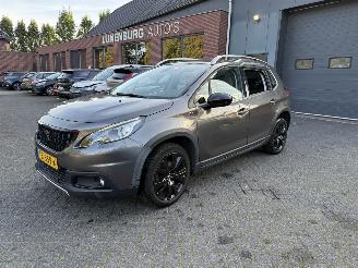 Unfallwagen Peugeot 2008 1.2 PureTech Allure (SUV 5-dr.) 2018/7