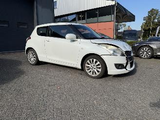 Suzuki Swift 1.2 Exclusive EASSS (Hatchback 3-dr.) picture 27