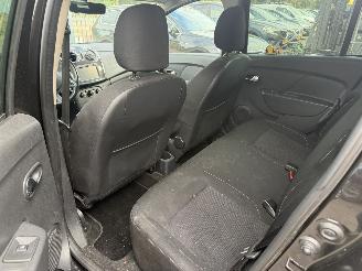 Dacia Logan 0.9 TCe Bi-Fuel Laureate (MPV 5-dr.) picture 15