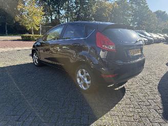 Ford Fiesta 1.4 Titanium (Hatchback 5-dr.) picture 3