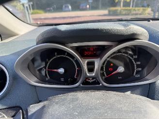 Ford Fiesta 1.4 Titanium (Hatchback 5-dr.) picture 26