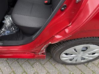Suzuki Swift 1.2 Comfort Smart Hybrid picture 15