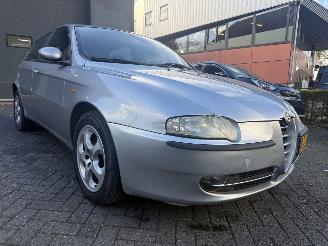 Alfa Romeo 147 1.6 T.Spark Impression picture 11
