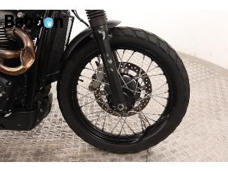 Triumph  Street Scrambler picture 11