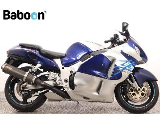 uszkodzony motocykle Suzuki  GSX-R 1300 Hayabusa 2000/2