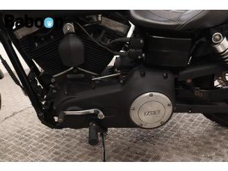 Harley-Davidson  FXDB Street Bob 103 picture 18