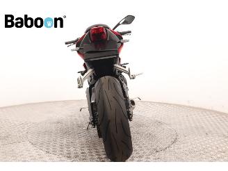 Triumph Street Triple S picture 7