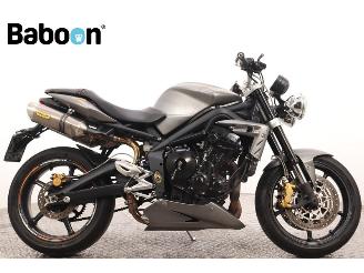 dommages motocyclettes  Triumph Street Triple R 2011/3