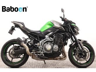 krockskadad bil motor Kawasaki Z 900 ABS 2019/3
