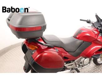 Honda NT 650 V Deauville picture 9