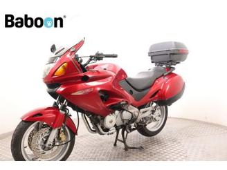 Honda NT 650 V Deauville picture 4