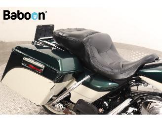 Harley-Davidson  FLHRCI Road King Classic picture 13