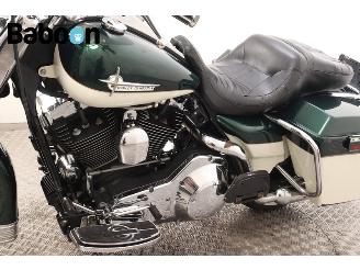 Harley-Davidson  FLHRCI Road King Classic picture 22