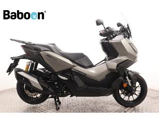 uszkodzony motocykle Honda  ADV 350 2025/1