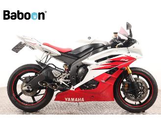dañado motos Yamaha  YZF-R6 2006/4