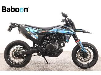 Avarii motociclete KTM 690 SMC -R 2021/6