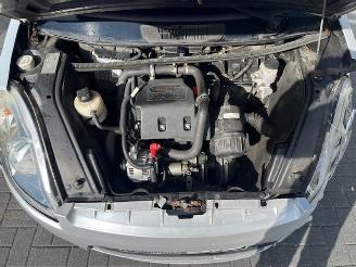 Ligier  IXO 440 DCI picture 14