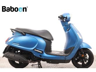 skadebil bromfiets Sym Fiddle IV 45KM 2021/5