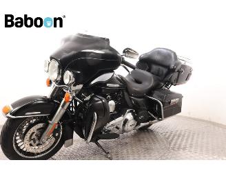 Harley-Davidson  FLHTK Electra Glide Limited picture 4