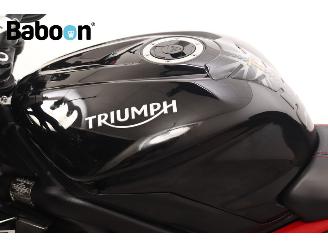 Triumph Street Triple R picture 18