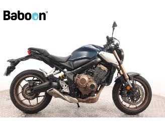 Schade motor Honda CB 650 R 2020/6