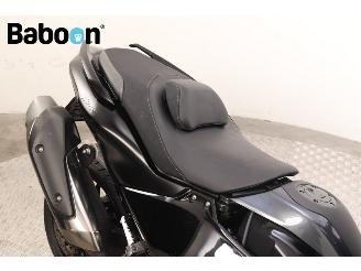 Yamaha  T-Max Tech Max 560 ABS picture 11
