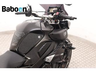 Yamaha MT-10 ABS picture 19