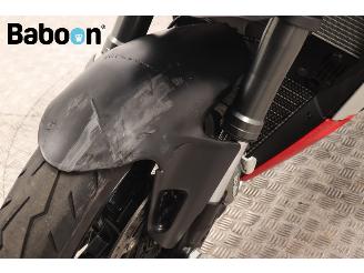 Ducati Streetfighter V2 picture 20