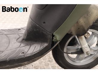 Piaggio  Zip 45KM picture 12
