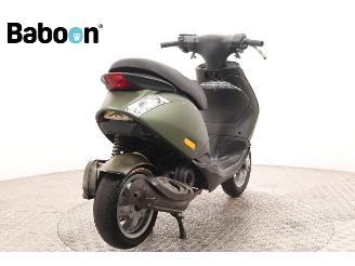 Piaggio  Zip 45KM picture 8
