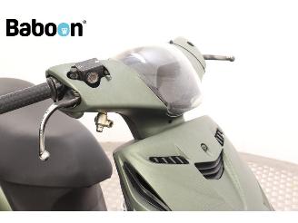 Piaggio  Zip 45KM picture 9