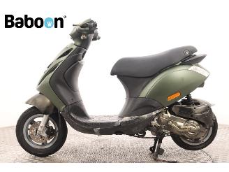 Piaggio  Zip 45KM picture 5