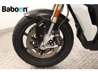 BMW S 1000 XR  picture 18