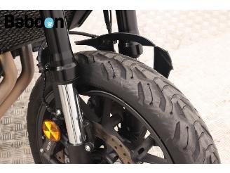 Honda CB 750 Hornet picture 15