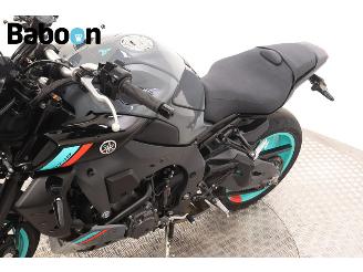 Yamaha MT-10 ABS picture 24