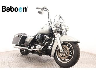 Harley-Davidson  FLHRCI Road King Classic picture 2
