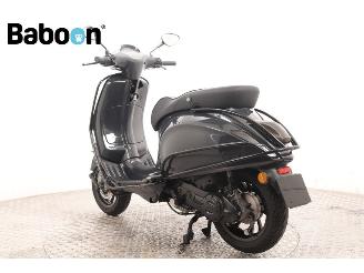 Vespa  Sprint 25KM picture 6