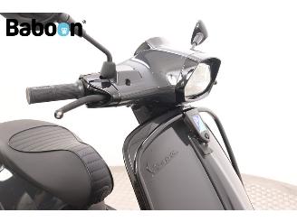 Vespa  Sprint 25KM picture 9