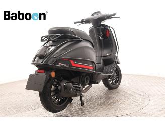 Vespa  Sprint 45KM picture 8