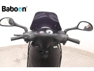 Piaggio  Zip 45KM picture 14