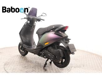 Piaggio  Zip 45KM picture 6