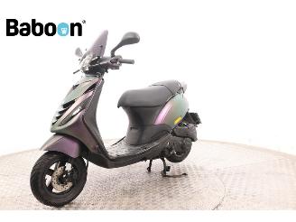 Piaggio  Zip 45KM picture 4