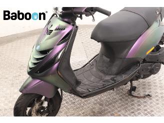 Piaggio  Zip 45KM picture 17
