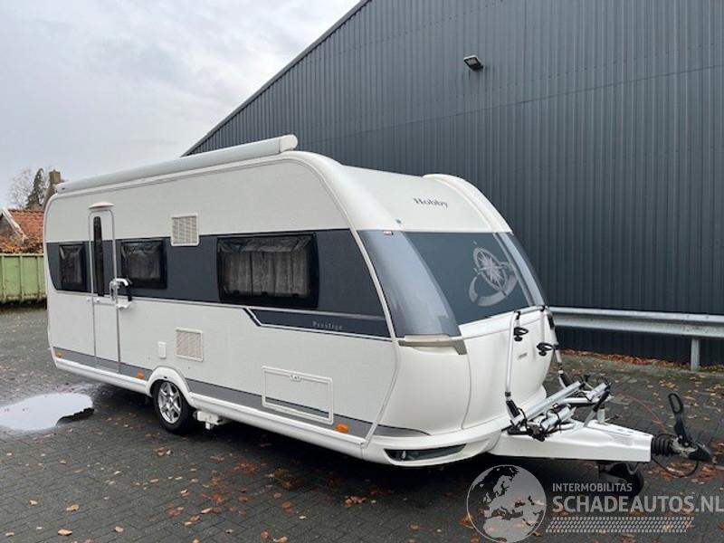Hobby  Prestige 495 UL enkele bedden